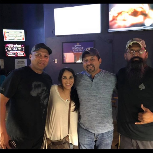 Meet your Posher, Velma - Picture 2 of 2